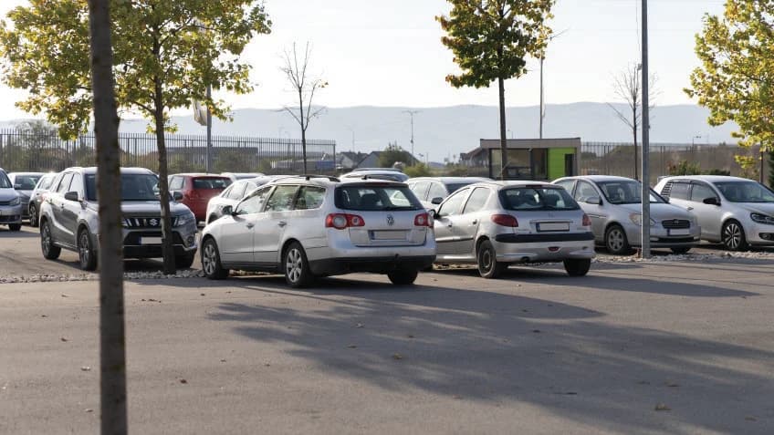Parking and access beside the Innovation Center